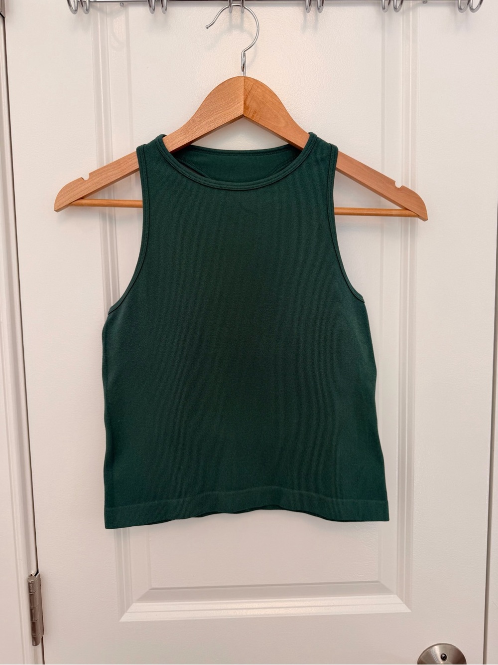 Women’s Sleeveless Tank Top - Emerald Green